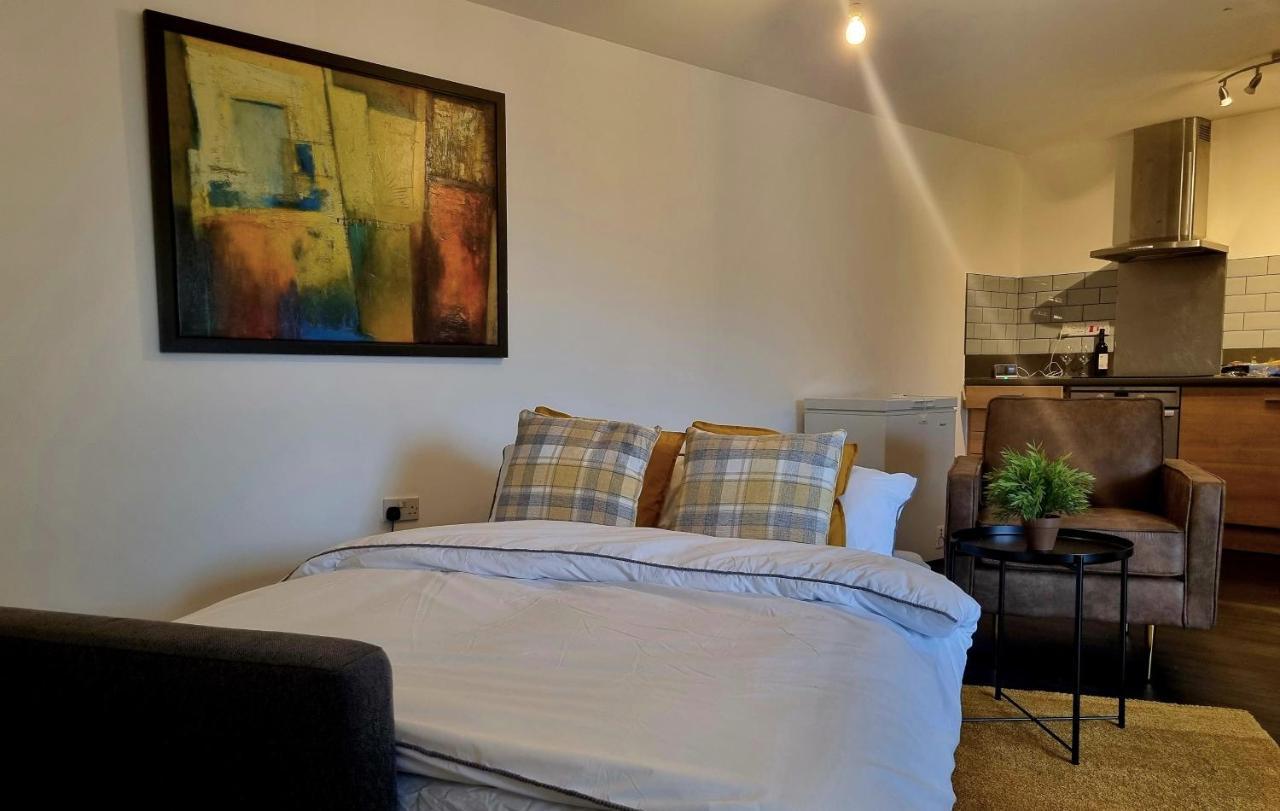 Spacious London Apartment 5 Min Walk To Leytonstone Underground Station And 5 Stops To Zone 1 Zewnętrze zdjęcie