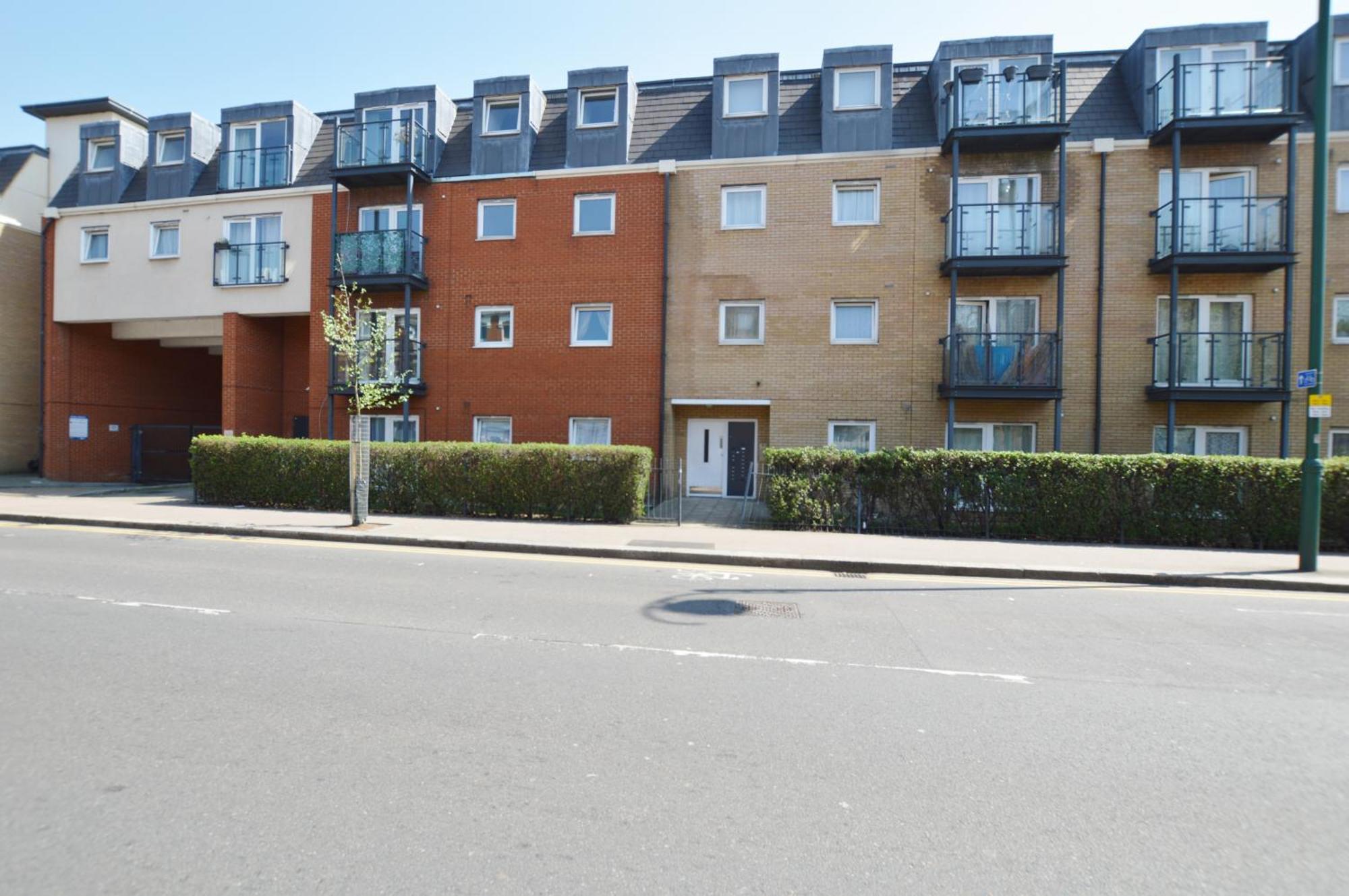 Spacious London Apartment 5 Min Walk To Leytonstone Underground Station And 5 Stops To Zone 1 Zewnętrze zdjęcie